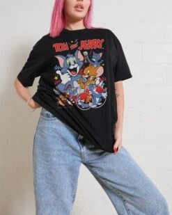 Tom And Jerry Vintage T-Shirt -Thread Heads Sale Store Black Front 1 30588399 8900 4fbb a380 08d93cdd695a