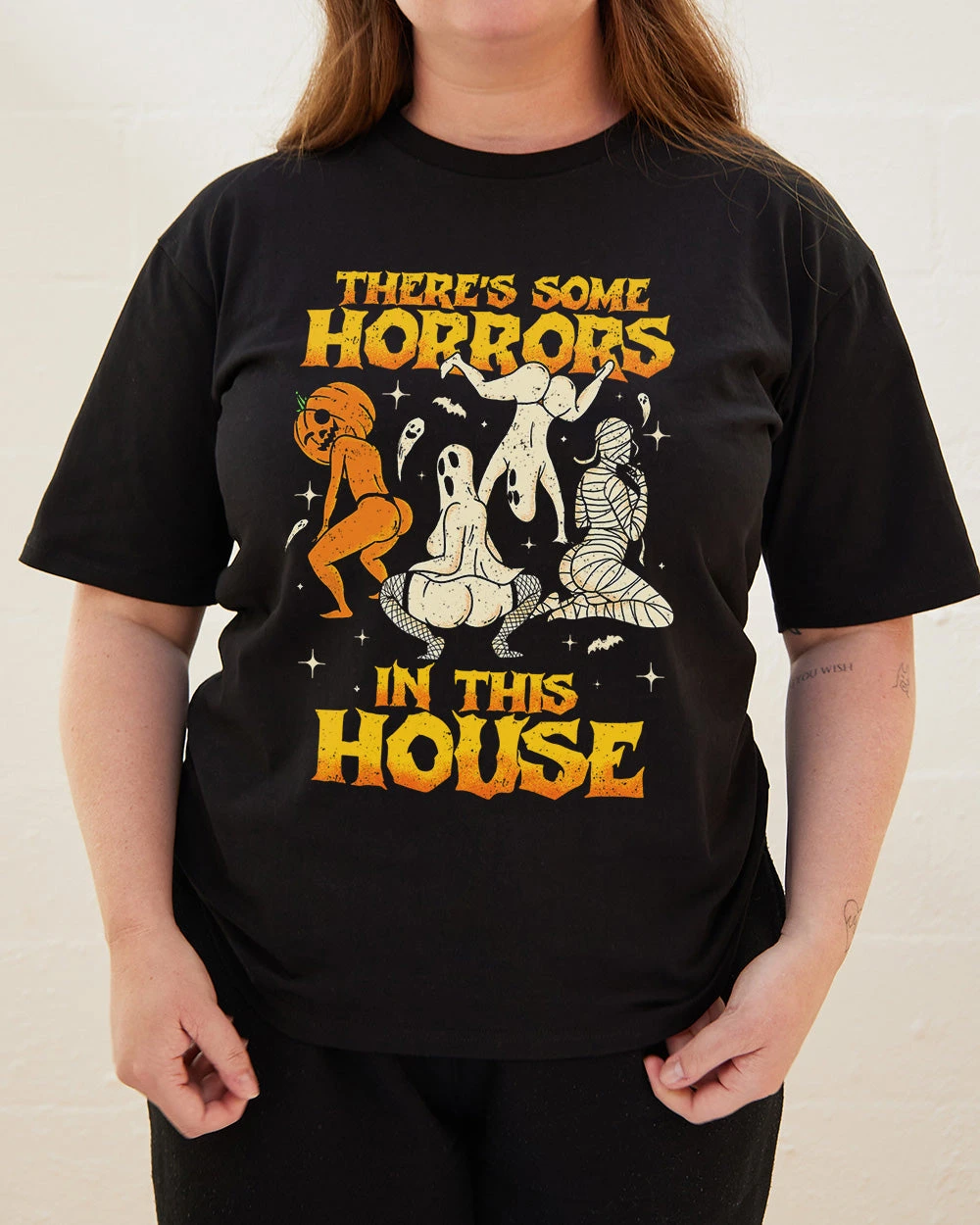 There's Some Horrors In This House T-Shirt 7 There's Some Horrors In This House T-Shirt - Image 5