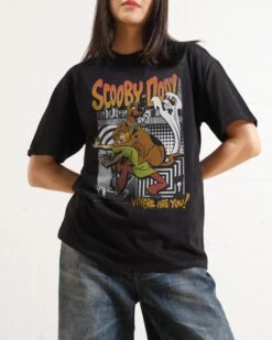 Scooby-Doo Scooby & Shaggy T-Shirt 7 Scooby-Doo Scooby & Shaggy T-Shirt -Thread Heads Sale Store Black Front 80daf1f1 e0b8 44bf 9ebf d351975b50e2