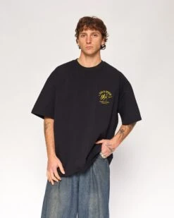 Egg & Spoon T-Shirt -Thread Heads Sale Store BlackOversized Front f0f7df9e 4b57 4ab6 876a 00d9f93d0d1a