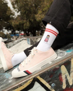 Salty AF Socks -Thread Heads Sale Store Frame2 c391c572 bb1b 4044 b5f4 130e21c7fa9a