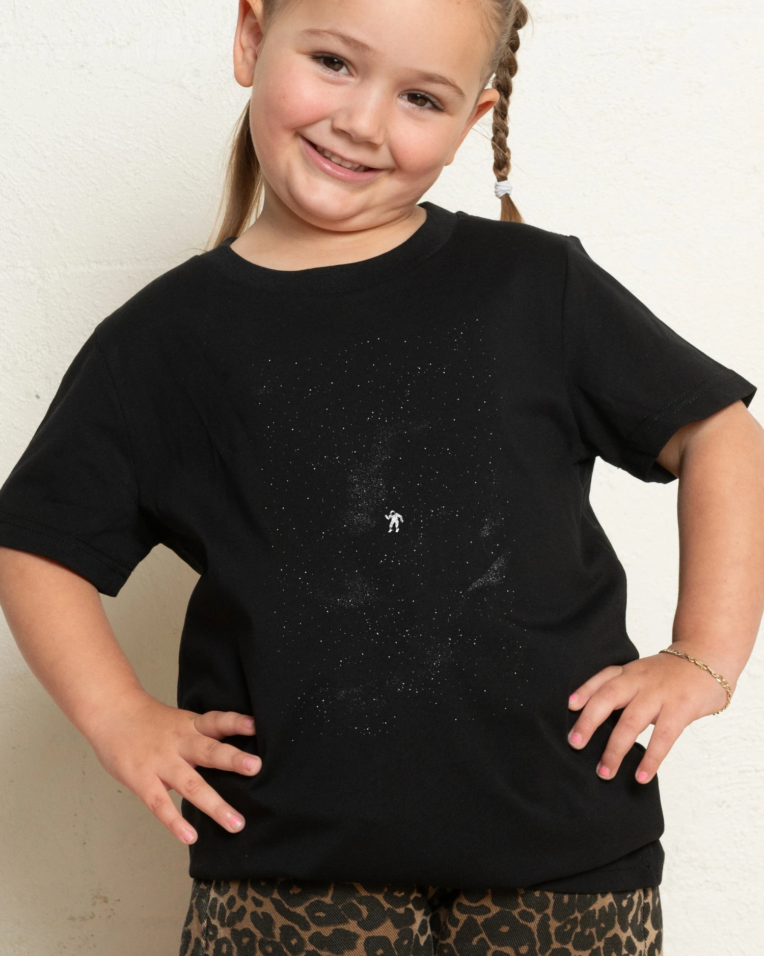 Gravity Kids T-Shirt 3 Gravity Kids T-Shirt