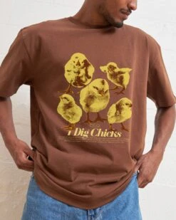 I Dig Chicks T-Shirt -Thread Heads Sale Store Mens Brown Front