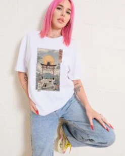 Catsune Inari T-Shirt -Thread Heads Sale Store White Front e4405193 b094 4dfb b129 0c55f9b4cc11