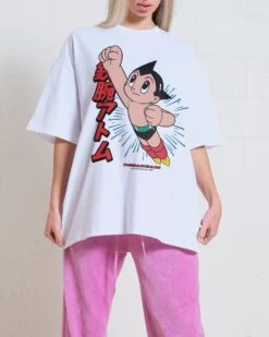 Astro Boy Flight Oversized Tee -Thread Heads Sale Store WhiteWomenOversized Front 10a3923f be08 4d52 a7bf 96f63d979fc4